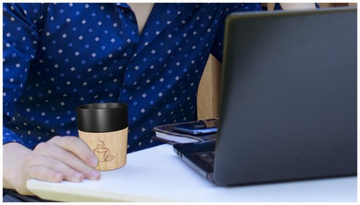 4-osainen magneettinen keraaminen kahvimukisetti