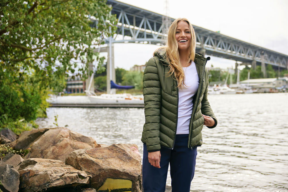 Cutter & Buck Mount Adams Kevyt toppatakki Naisten