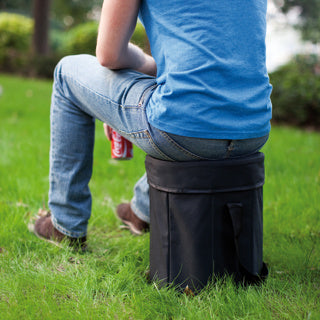 Kylmälaukku ja istuin