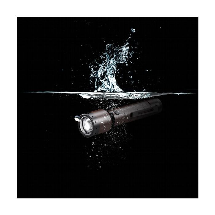Ledlenser P6R Signature Valaisin