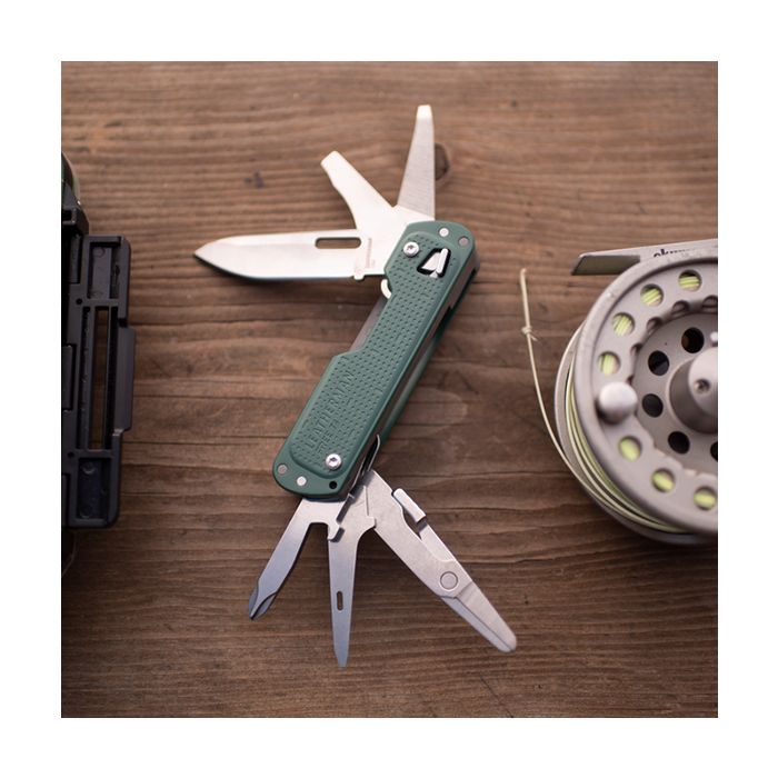 Leatherman Free T4